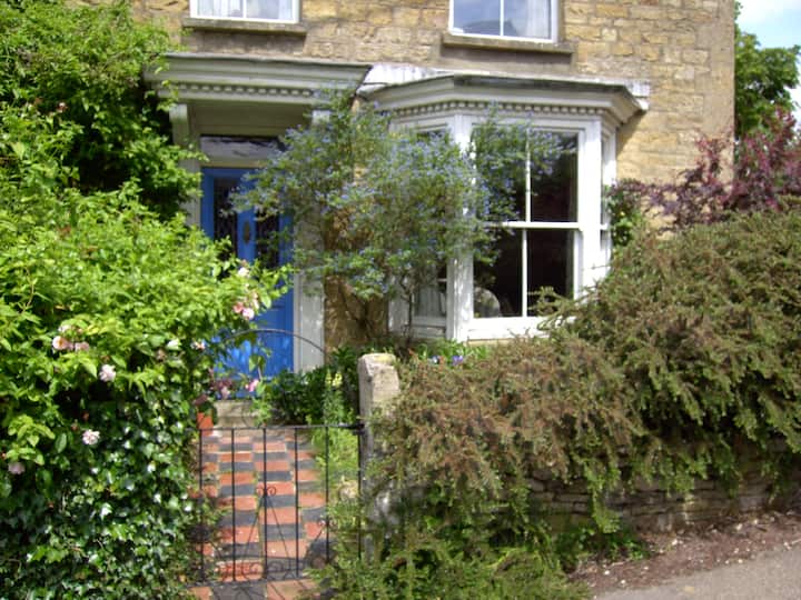 Cotswold Charm - Chipping Norton