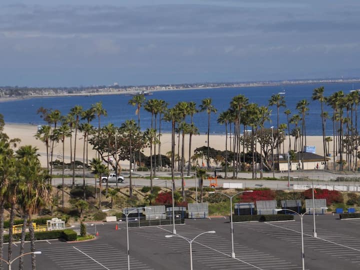 Ocean View Living In Long Beach - Long Beach