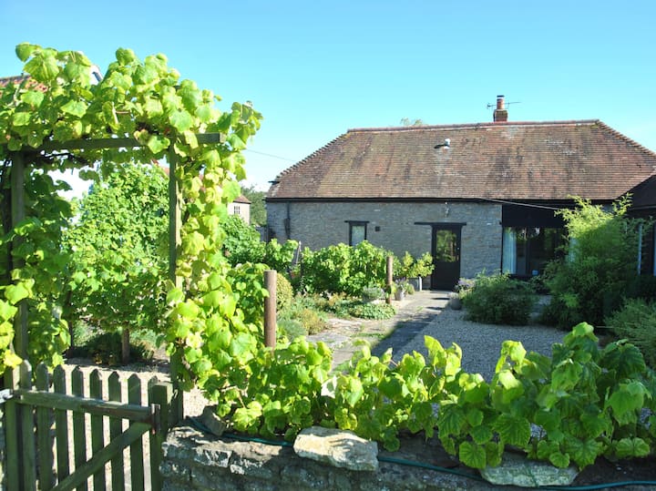 Courtyard Barn - Beautiful Stone Barn - 5* Award - Dorset