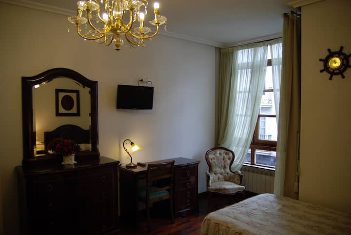 Comfortable Room In The Center Of Vitoria - Vitoria-Gasteiz