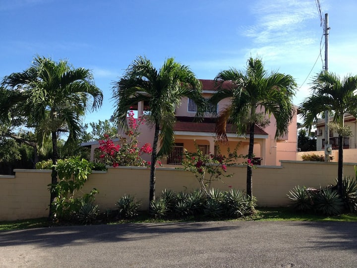 Prime Vacation Villa Con Vista Al Mar, San-fernando (Presupuesto Económico, Wifi,) * - Trinidad y Tobago