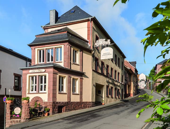 Hotel Gasthaus Zur Post In Kyllburg - Bitburg