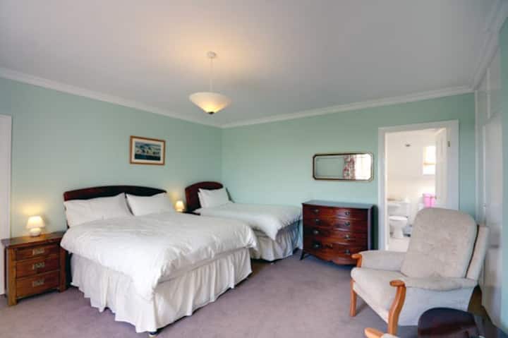 East House  Double, Twin Or Triple Room - Bamburgh