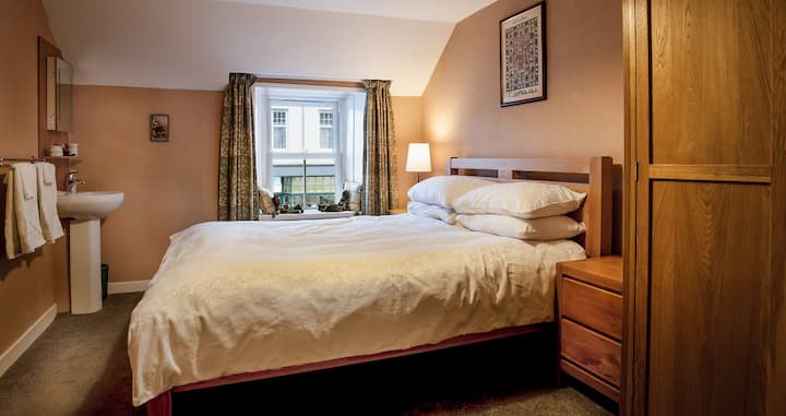 Luxury En-suite Double Room With Breakfast - Killin