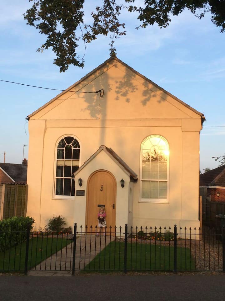 Beautiful Converted Chapel - Wroxham