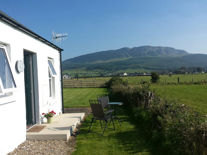 Countryside Cottage With Amazing Views- Near Beach - County Donegal, Ireland