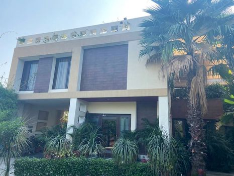 Villa in Ludhiana at the Best Price cozycozy