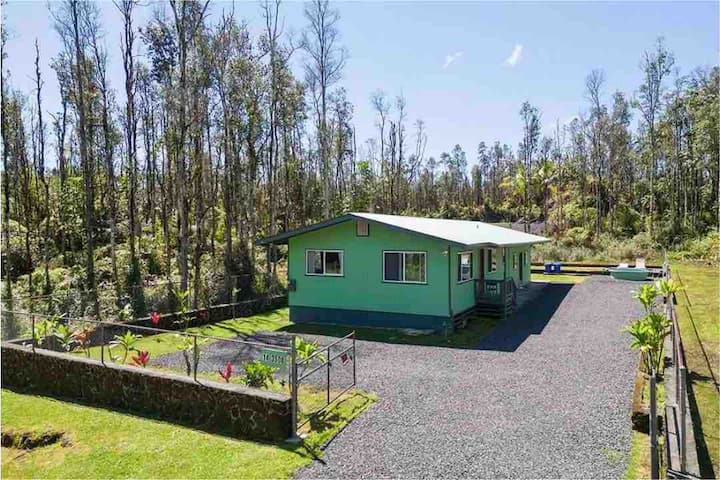 Home From Home, Full House, King Beds, Garden - Pahoa, HI