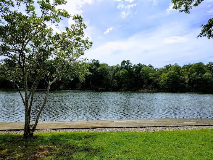 Lake Front Updated Condo - Great For Couples! - Lake Ouachita State Park, Mountain Pine