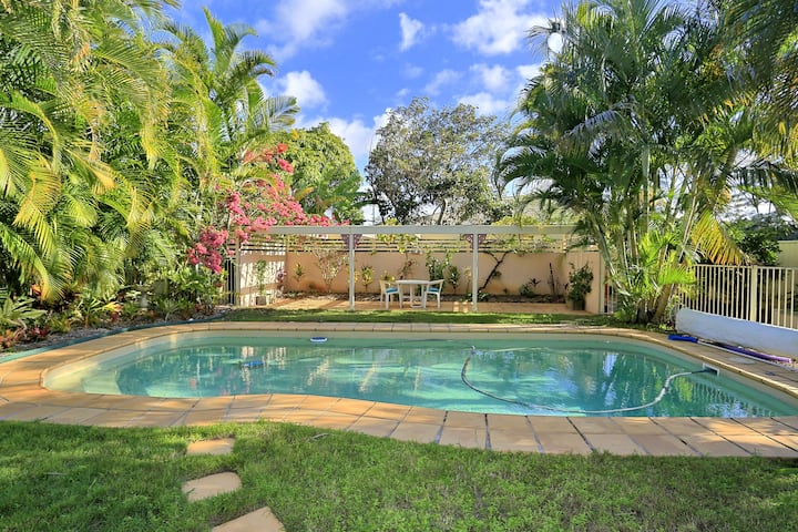Reel Paradise - Large Home With Pool - Woodgate