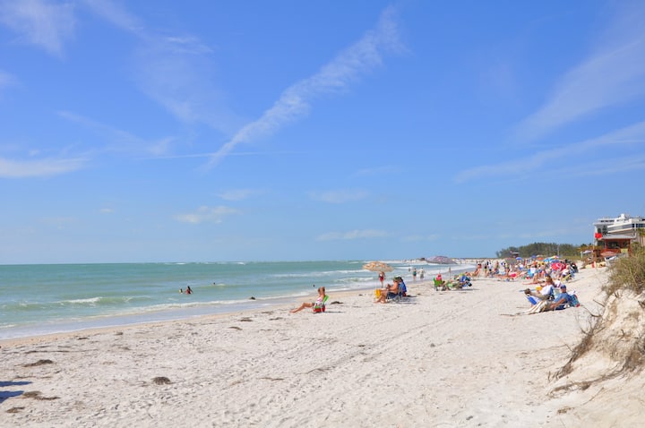 Lido Key: 1 Br Apt-walk To Beach-st. Armands - Sarasota, FL