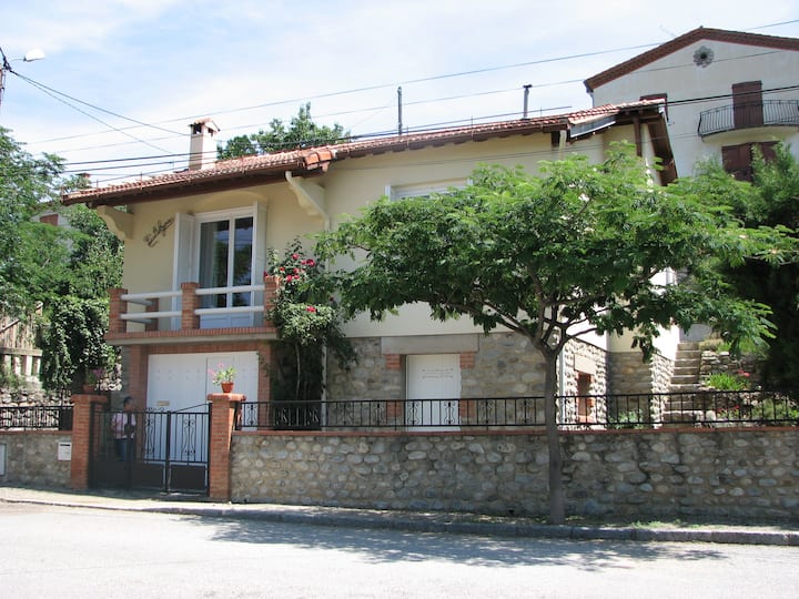 Villa Au Pied Du Mont Canigou - Vernet-les-Bains