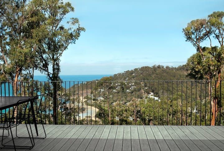 Wye Up -  Architecturally Designed. In The Treetops. Overlooking The Sea. - Wye River