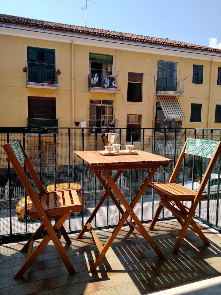 Lovely Apartment In Quiet City Center Of Giarre - Giarre