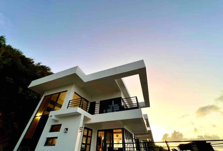 Modern, Serene, With An Amazing View. Villa Modere - Isole Vergini Americane