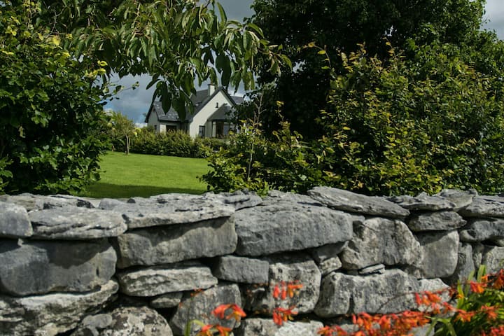 Ballyshanny Lodge - County Clare