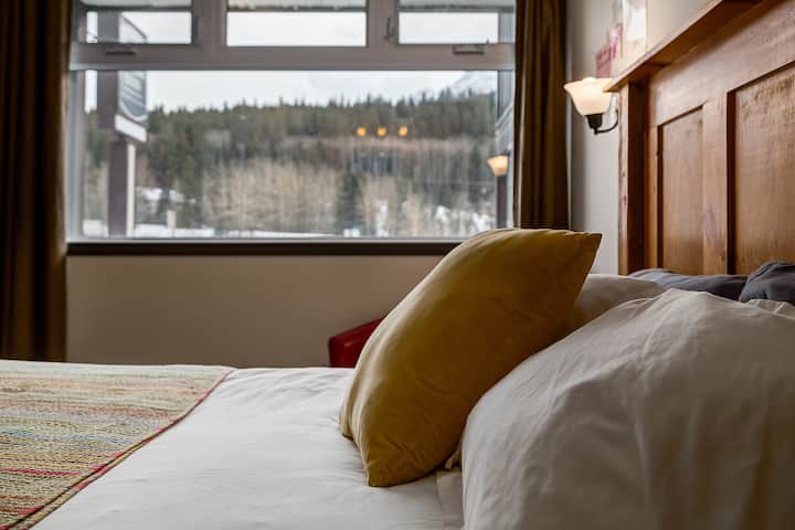 ❤Modern Renovated Suite For Budget Travelers❤ - Nakiska Ski Area, AB