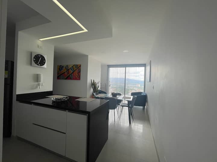 Apartamento De 3 Habitaciones, Infinity Sky Club - Bucaramanga