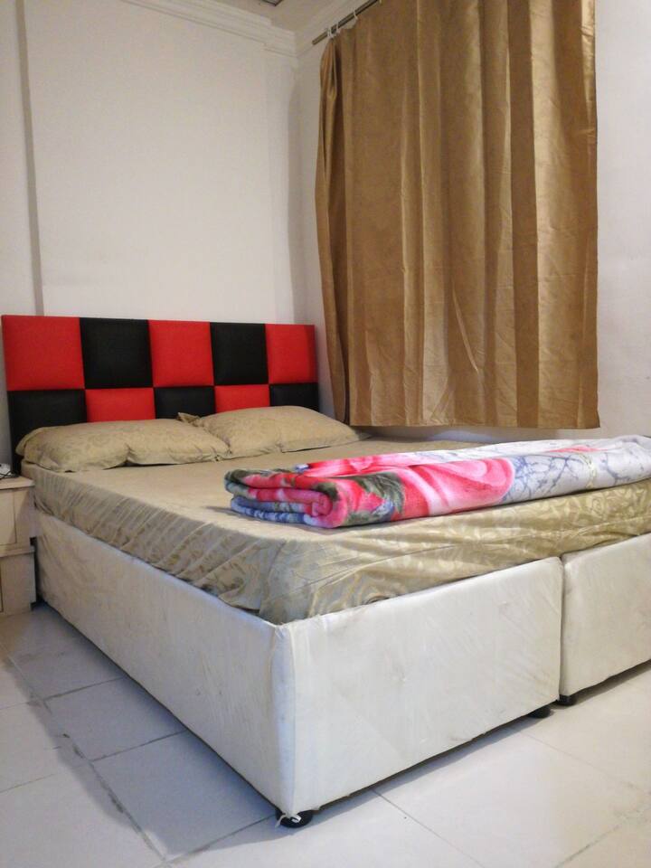 Shared Flat With One Person - Kuwait City