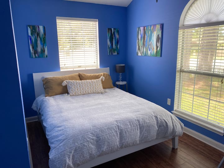Cheerful One Bedroom Private Room! - Fort Walton Beach, FL