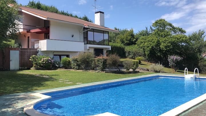 Villa With Private Pool In Isuskiza, Plentzia - Basque Country