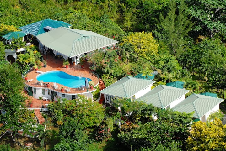 Top O' Tobago Villa & Cabanas: Entire Property - Trinidad and Tobago