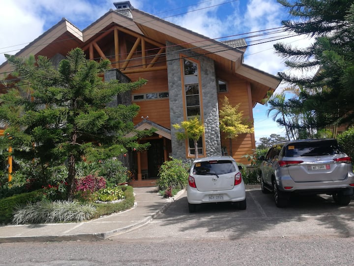 Camp John Hay Luxury House Forest Cabin House 18b - 바기오