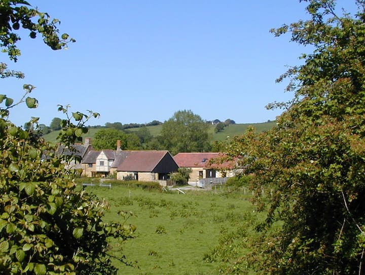 The Old Stables - Lovely Rural Home - Bruton
