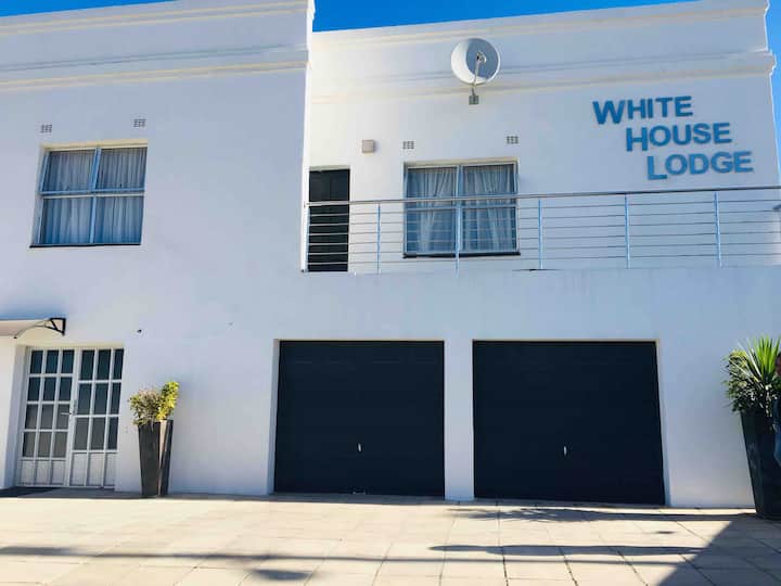 White House Lodge - Mthatha