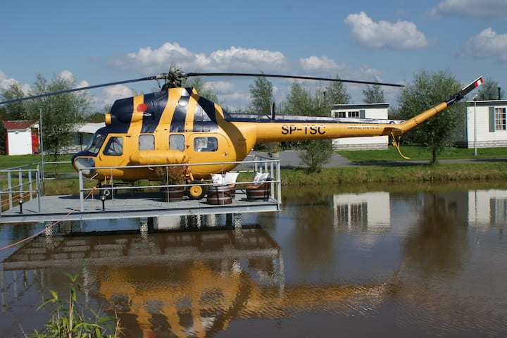 Helicopter Near Giethoorn - Giethoorn