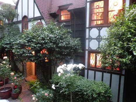 Eugene, OR Short Term and Weekly Rentals cozycozy