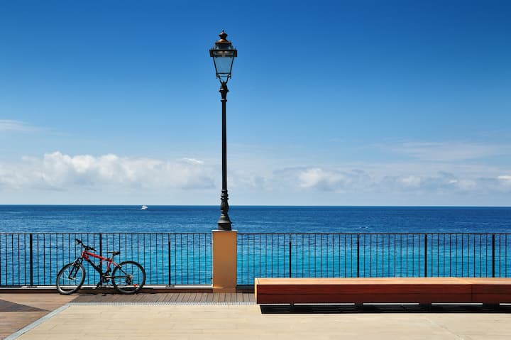 Mare E Tranquillità + Biciclette - Borgio