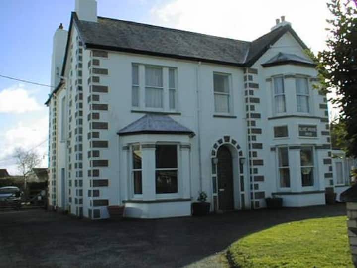 Olive House Rock 6 Bedroom  House - Padstow
