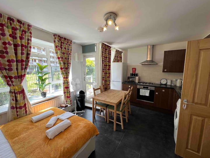 Lovely Spacious Place In Camden-kings Cross - Saint Pancras Station - London