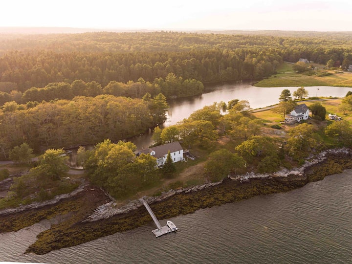 Oceanfront Luxury Estate In Mid-coast Maine - Harpswell, ME