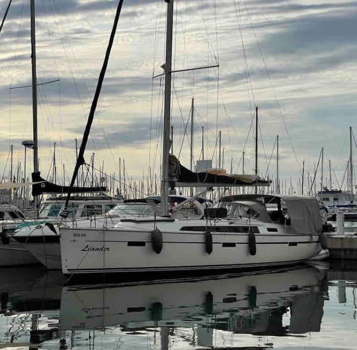 Accommodation And Optional Sailing In Palma. - Palma de Majorque