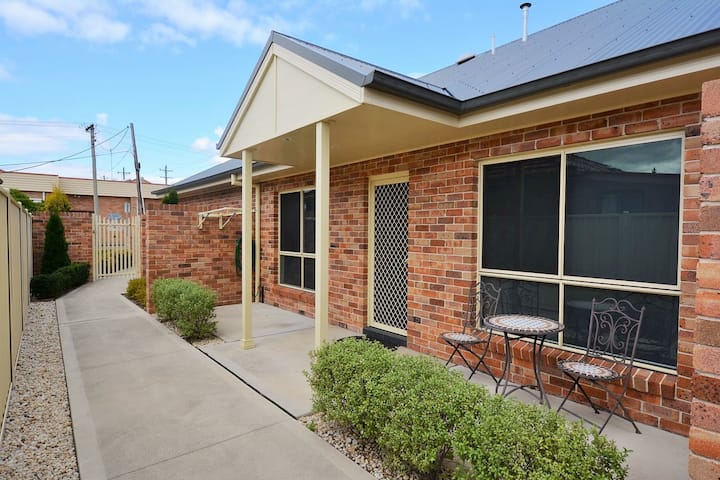 1/2 Padley St, Lithgow - Apartments On Padley - Lithgow