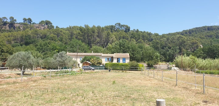 Belle Chambre Privée Dans Mas Provençal - Draguignan
