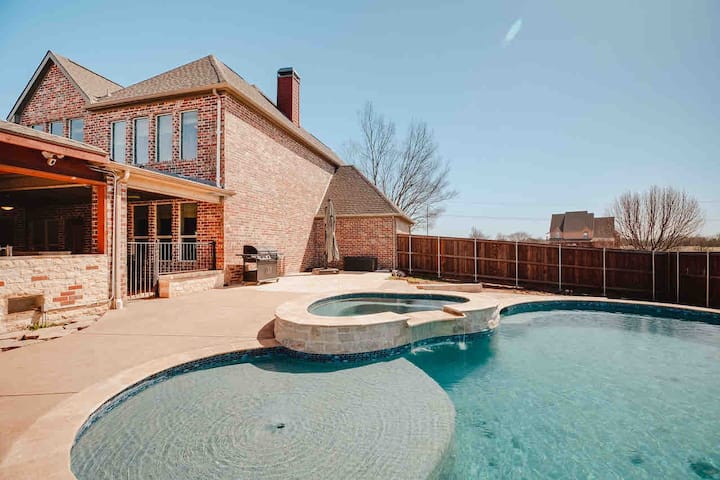 Dallas Vacation W Pool Hot Tub 1.5 Acre No Party - Rowlett, TX