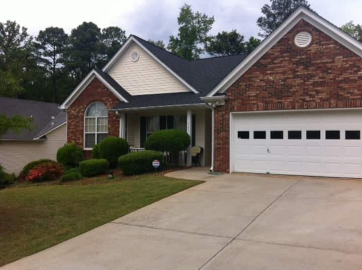Beautiful Basement Apartment!   Contactless Entry! - Lawrenceville, GA