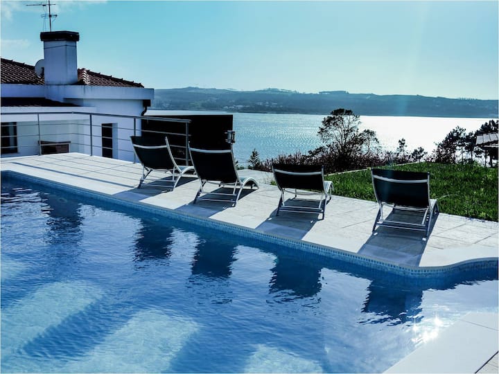 Luxury Villa With Amazing Lagoon Views - Foz do Arelho