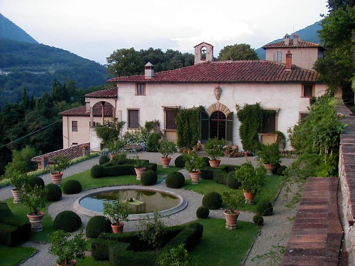 Villa Rucellai Bed And Breakfast, Prato, Tuscany - Campi Bisenzio