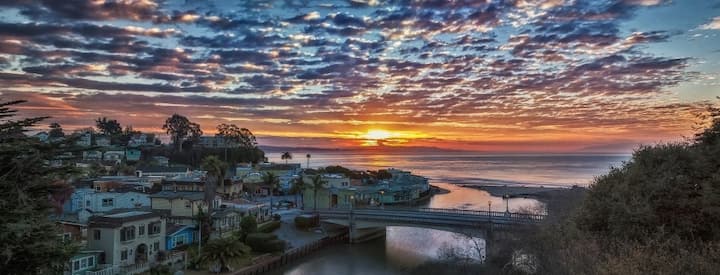 Private Room/studio Near Beach & Forest. Own Entry - Capitola, CA