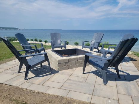 Searching cheap apartment in Mackinac Island, MI? Try cozycozy!