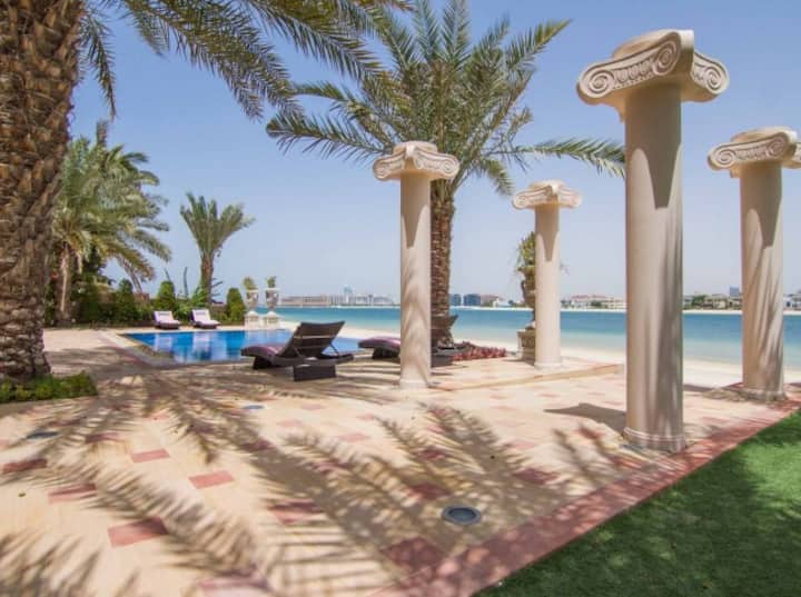 Palm Jumeirah's Largest Beachfront Villa Estate Near The Tip - Dubai