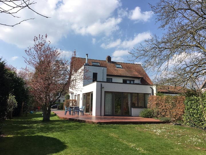 Lisbeth's House For Families, Big Garden,  Antwerp - Boom