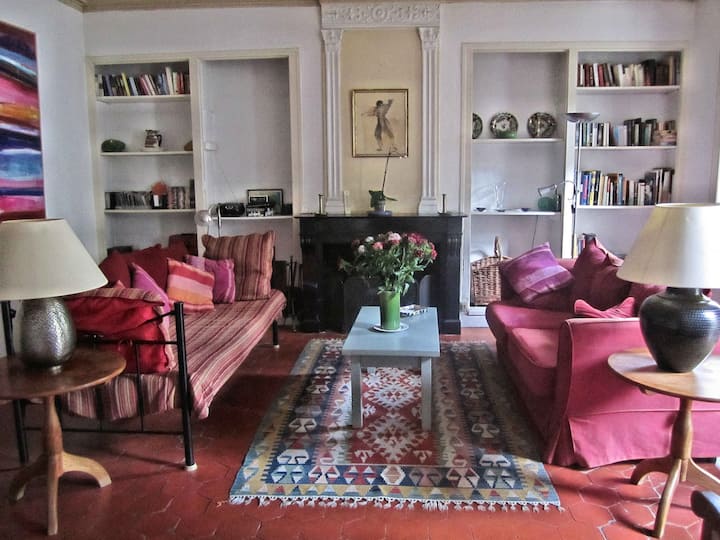 Spacious Classic French Apartment In Quiet Central - Céret