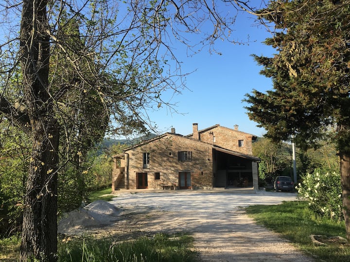 Farmhouse In The Hills - Urbino