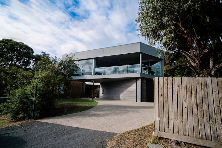 14 Pearse Road - The House With It All - Aireys Inlet