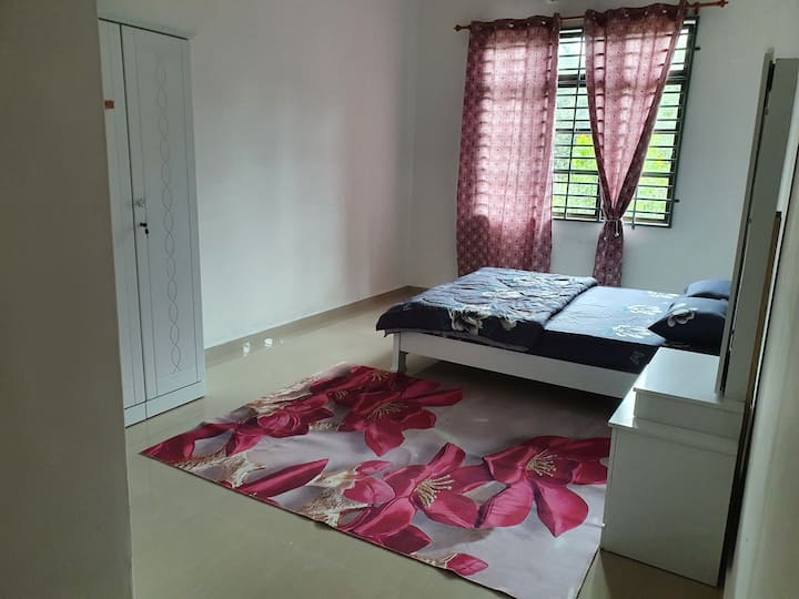 Townhouse With 3bed Room Fully Furnished - Kerteh